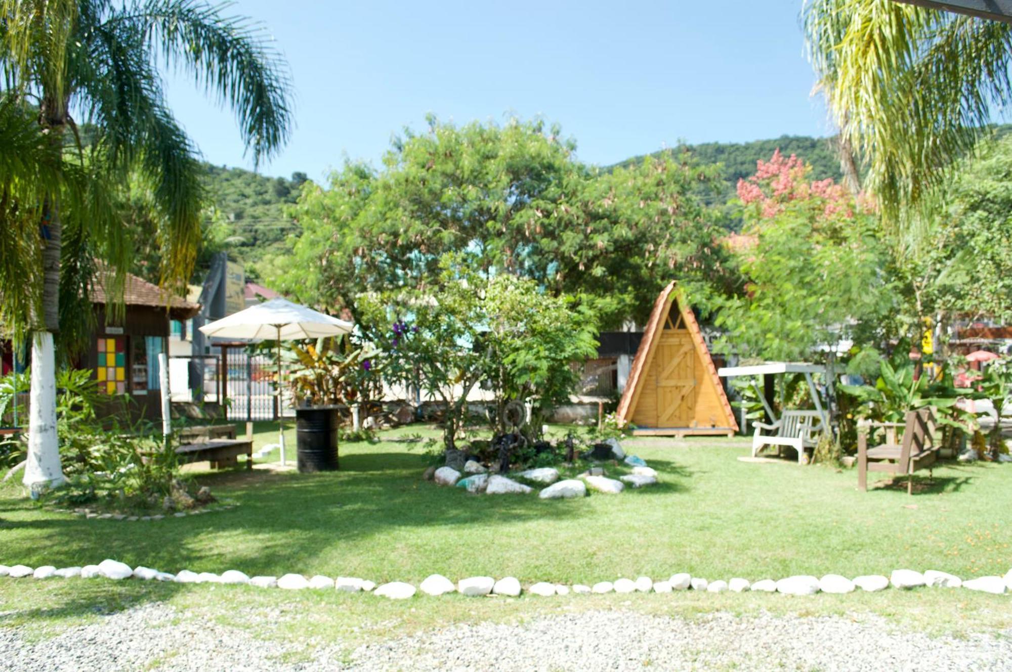 Hostel Barra Bar Balneário Camboriú Exteriör bild