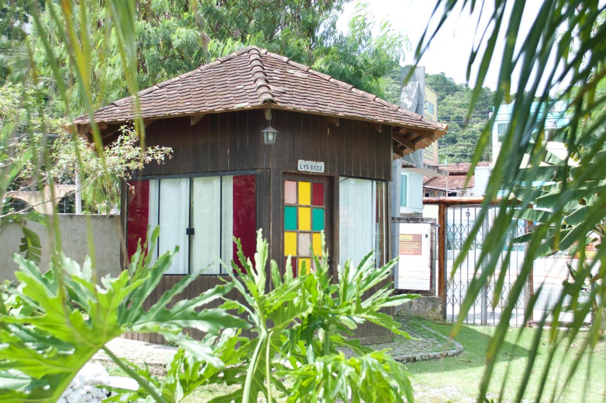 Hostel Barra Bar Balneário Camboriú Exteriör bild